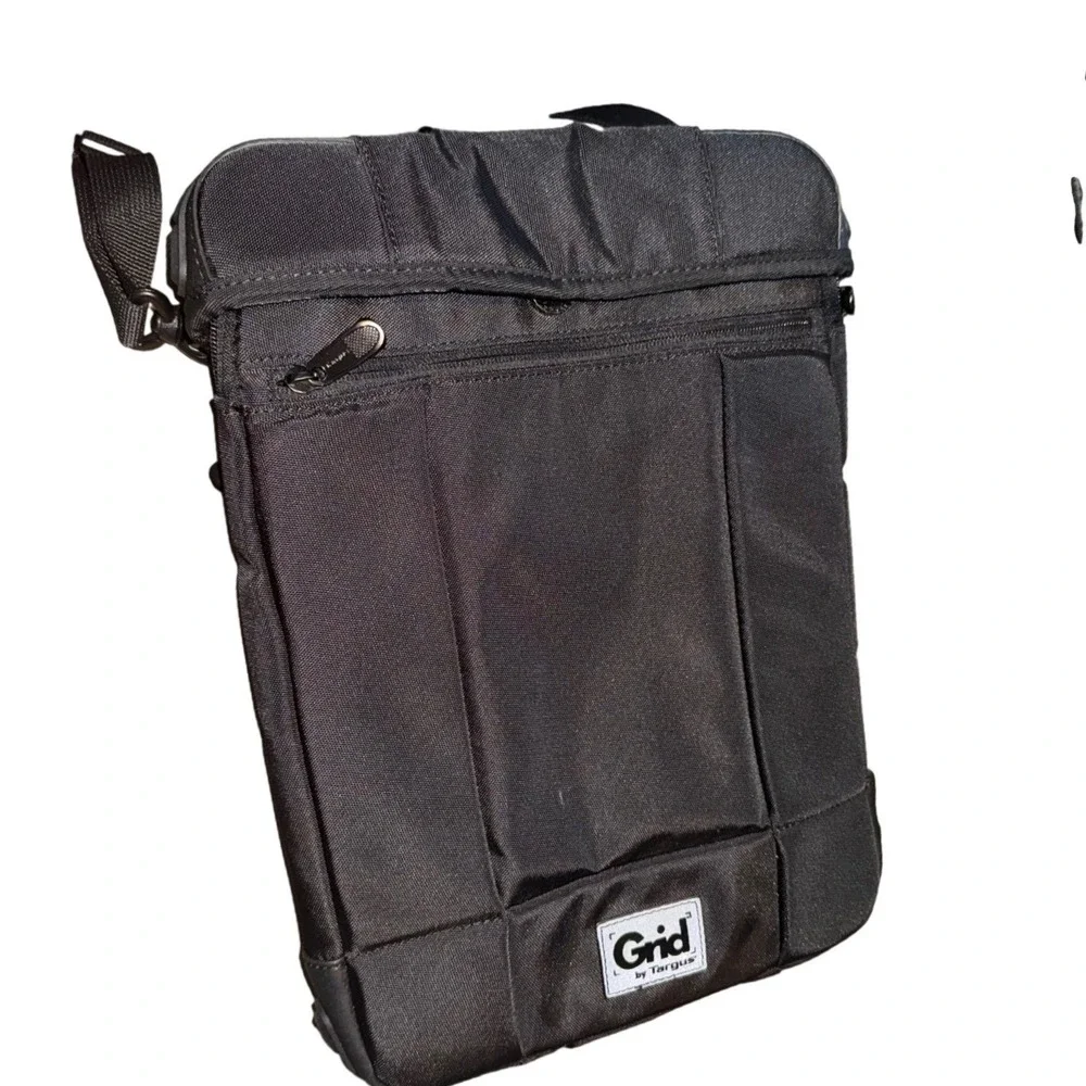 Incase Compass Backpack Targus Grid 12
